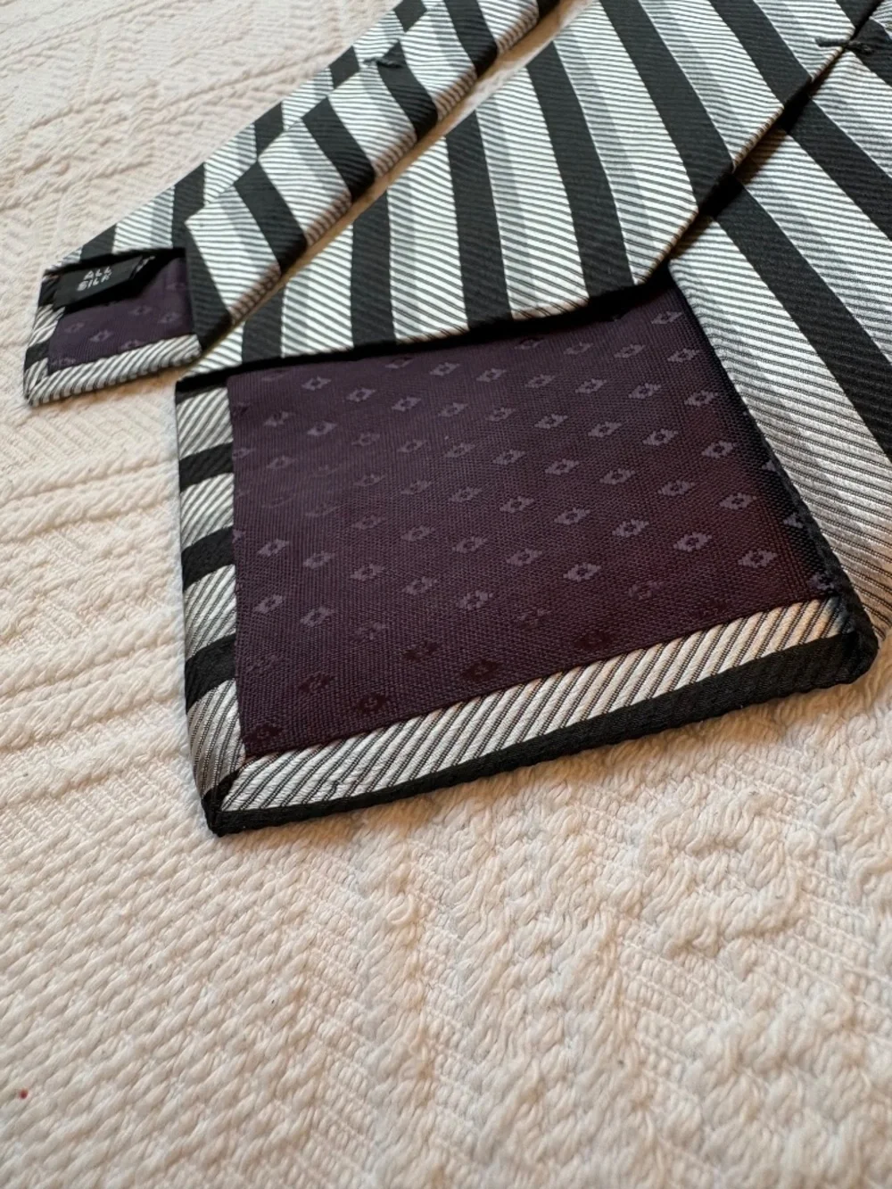 Gitman Bros. USA Silk Striped Tie - Black & Silver Gray
